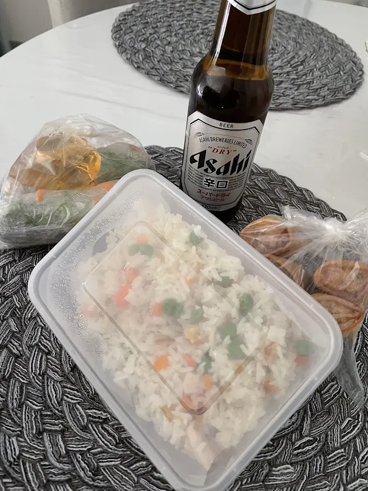 Riz Cantonnais Nems Crevettes Et Rouleaux Printemps